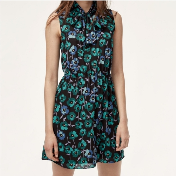 Aritzia Sunday Best floral dress in size xs - Picture 1 of 4